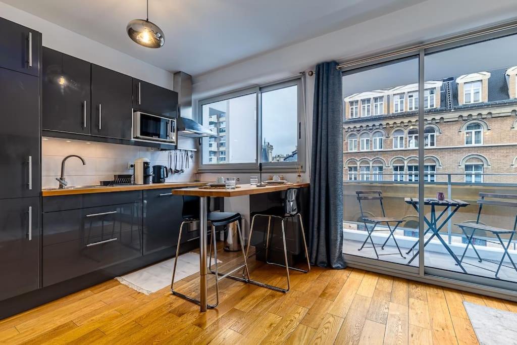 Cosy With Sunny Balcony Appartement *